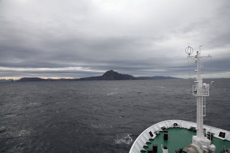 Akademik Sergey Vavilov at the nortern reaches of the Drake Passage