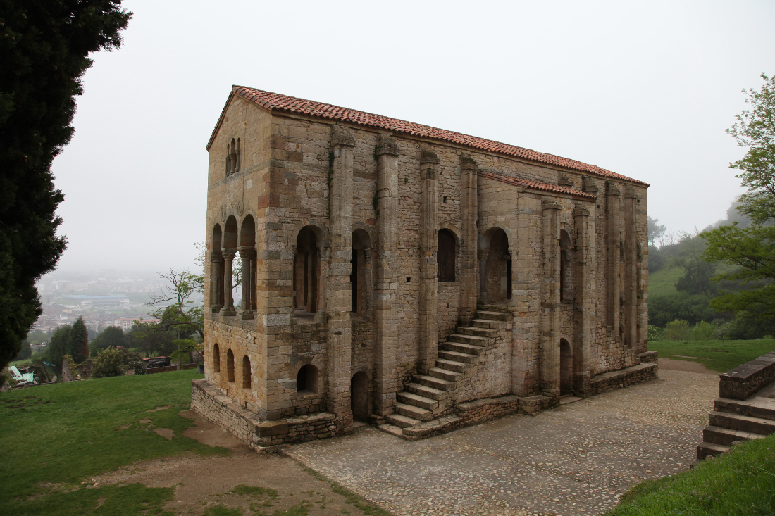 Iglesia de Santa María del Naranco