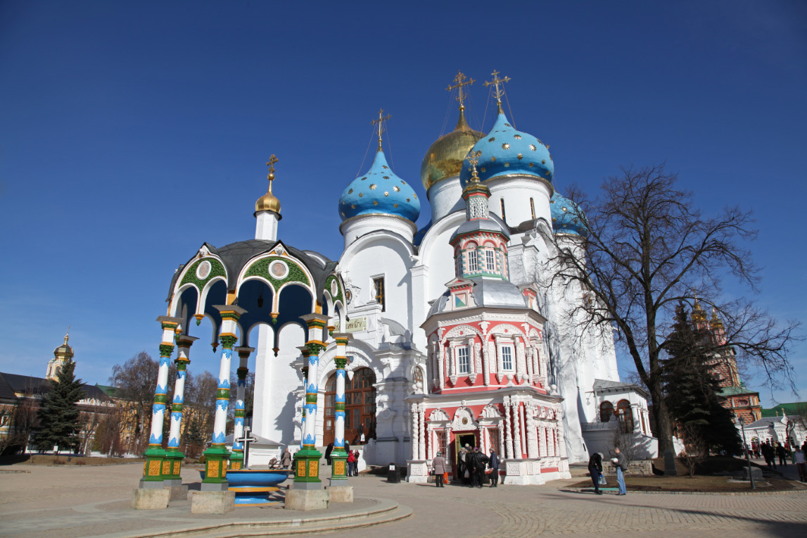 Успенский Собор и Успенский Кладезь с Часовней